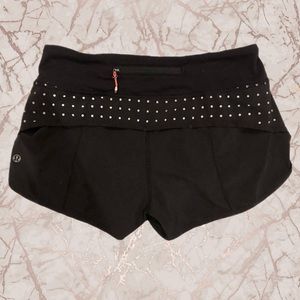 LULULEMON 🍋 2 shirts, one pair of shorts